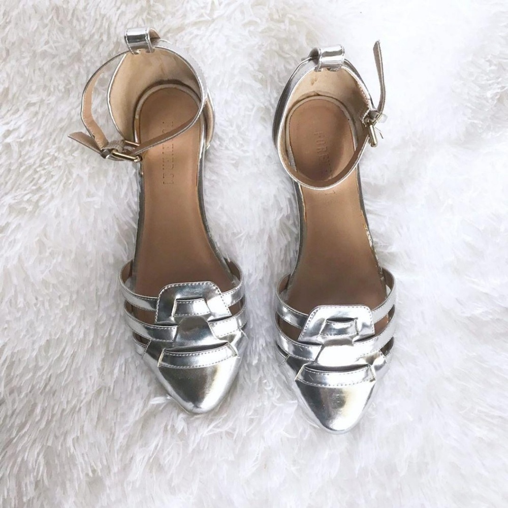 Shoes - Picture 5 of 5